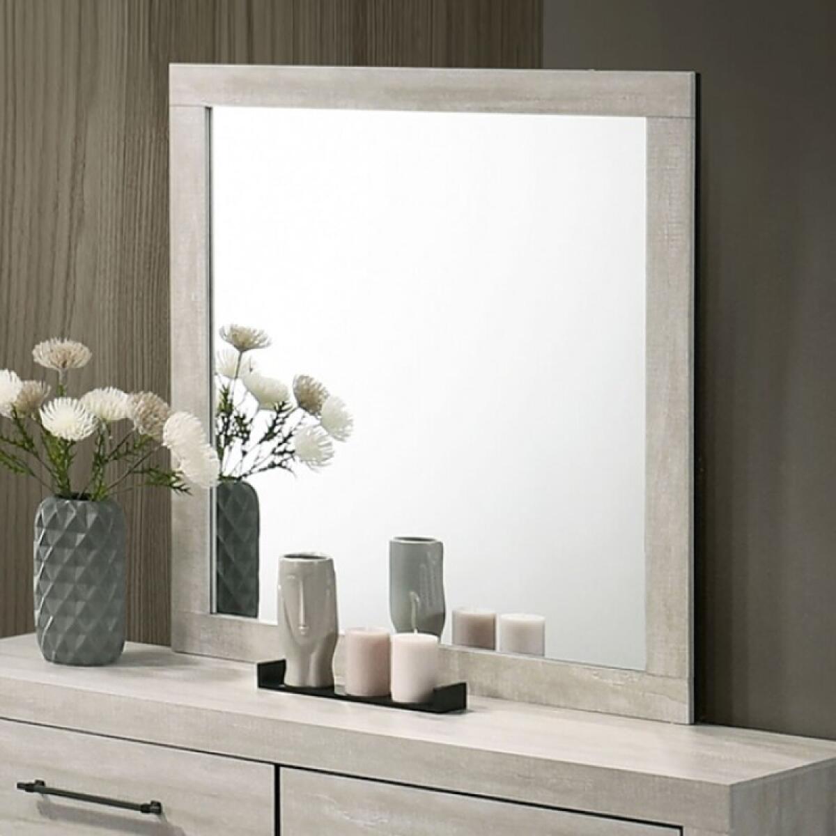 Dubuque Mirror - Image 2