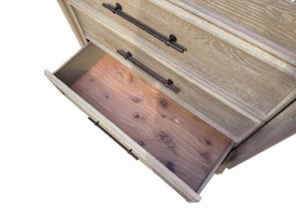 Midhurst Chest - Image 9