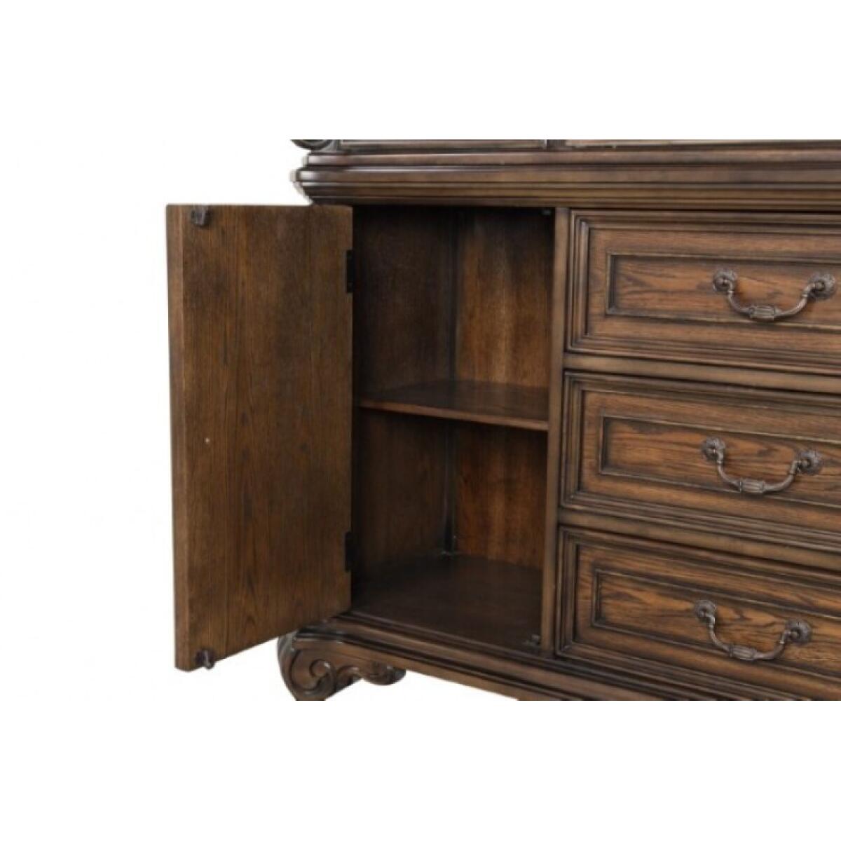 Leovanni Hutch And Buffet - Image 6