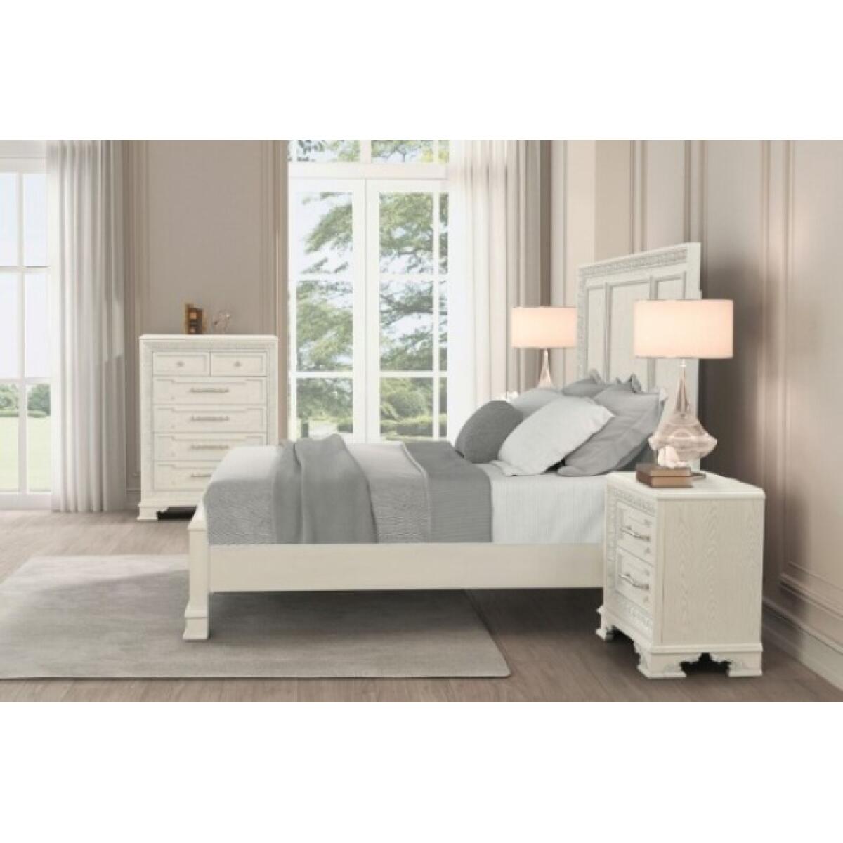 Stella Mia 4 Pc Queen Bedroom Set - Image 5