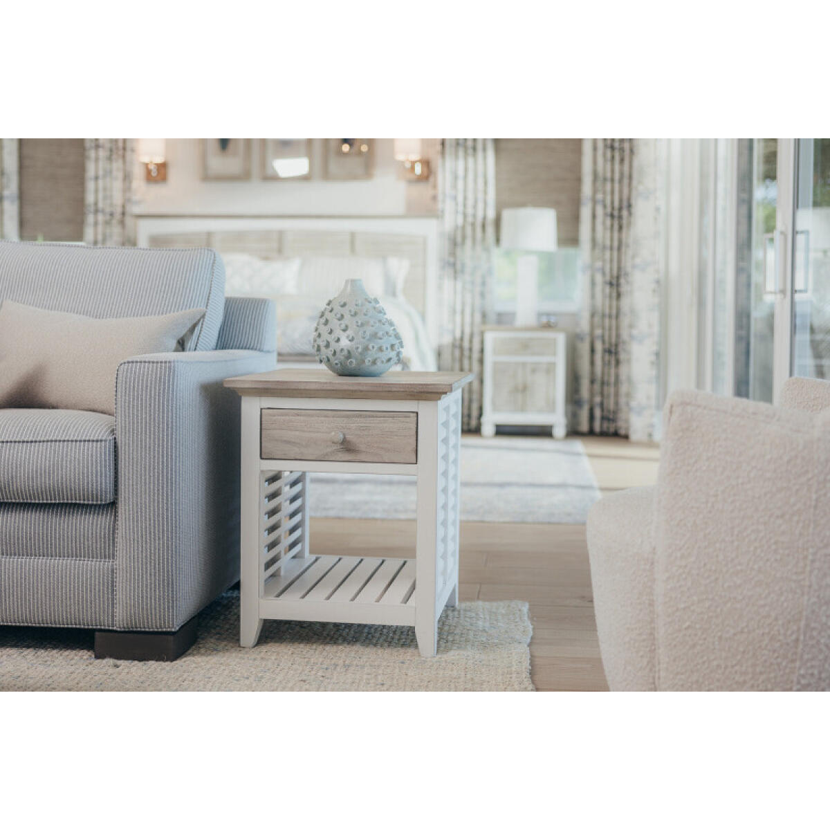 Islamorada End Table - Image 3