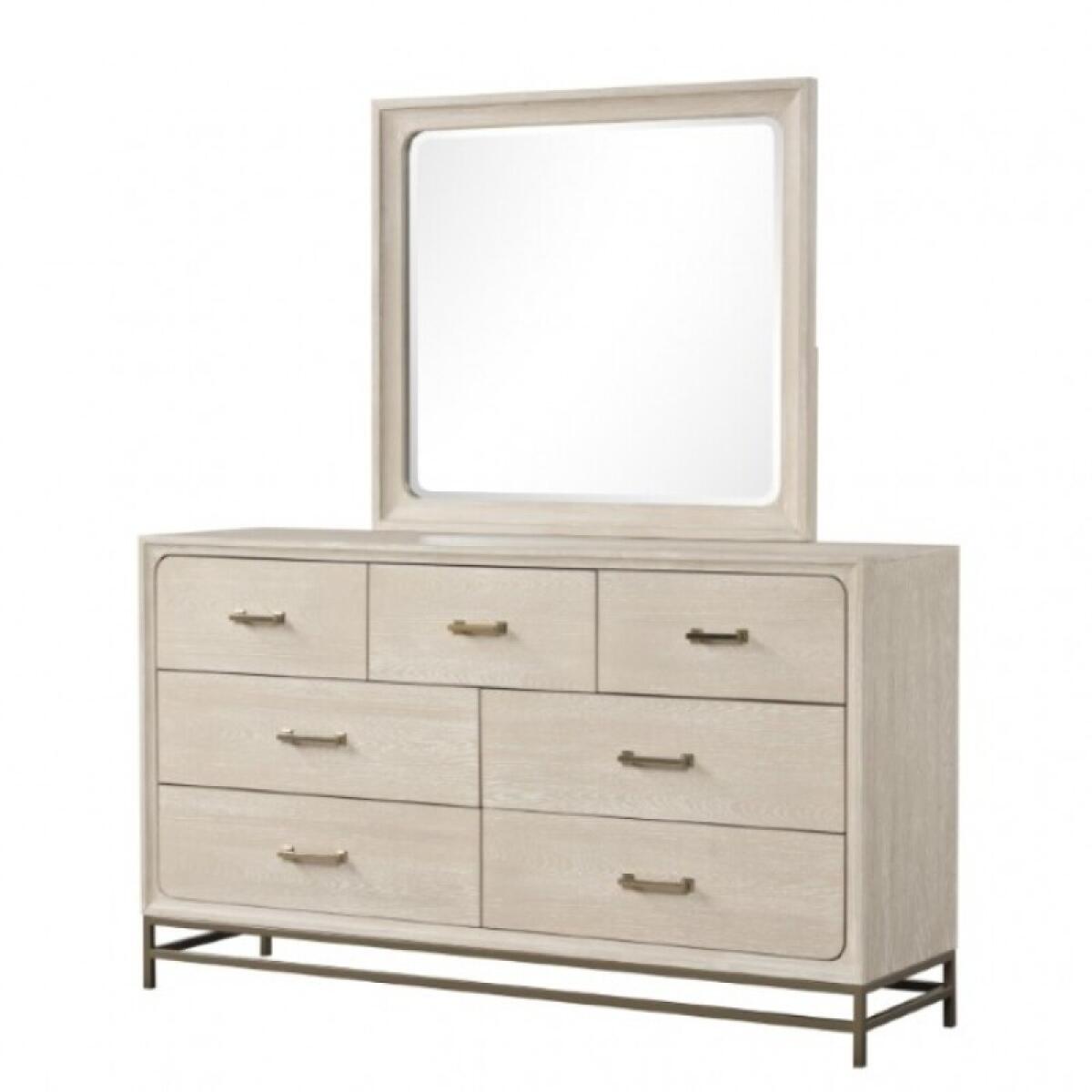 Sandnes Mirror - Image 4