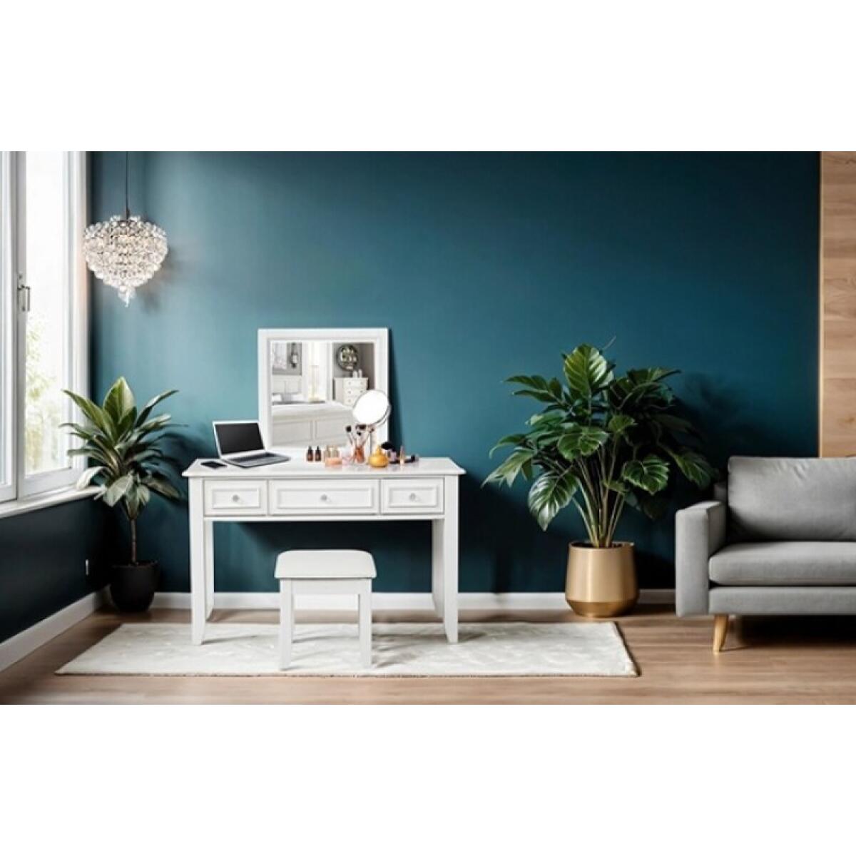 Naucalpan Vanity w/ Stool - Image 3