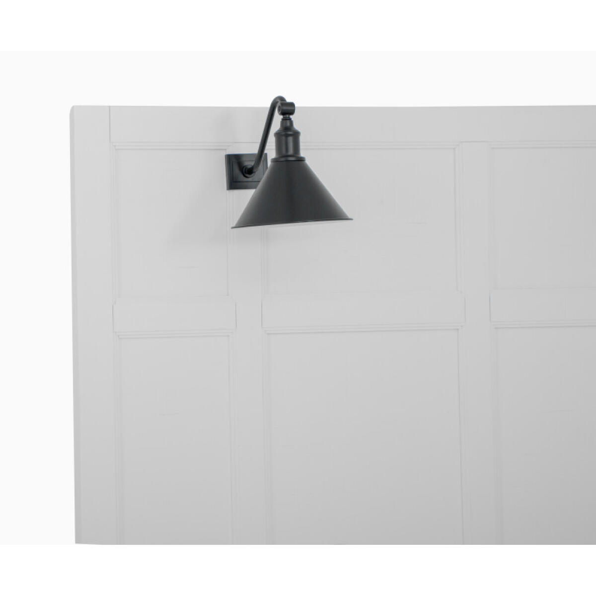 Complete Queen Lamp Panel Bed with Regular Rails - Image 4