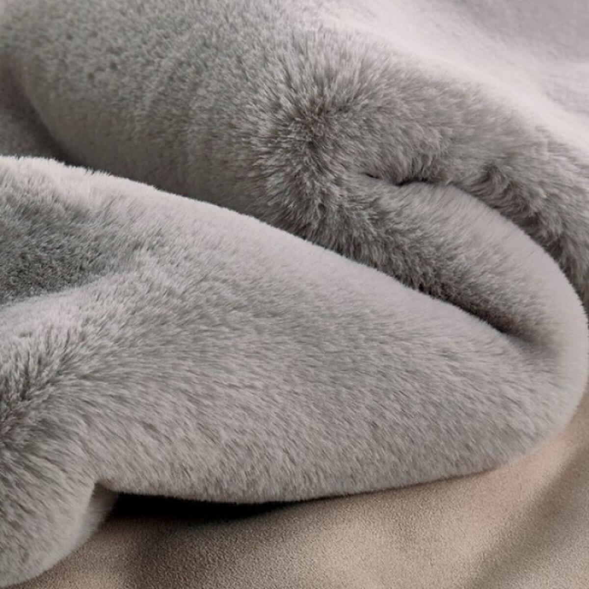 Caparica Area Rug 5.3′ x 7.6′ Rugs Furniture of America 8