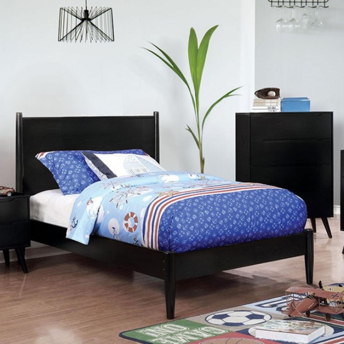 Lennart 4 Pc Queen Bedroom Set - Image 3