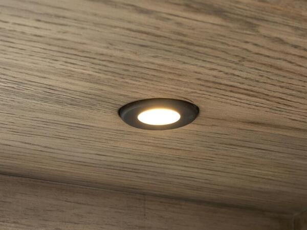 Claremont Display Cabinet - Image 10