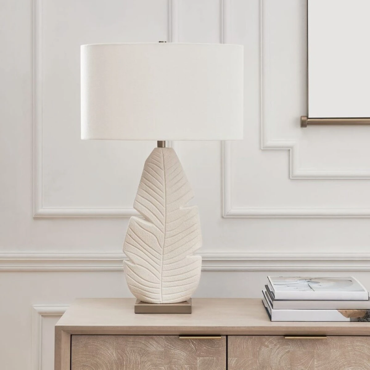 Palm Leaf Table Lamp - Image 4