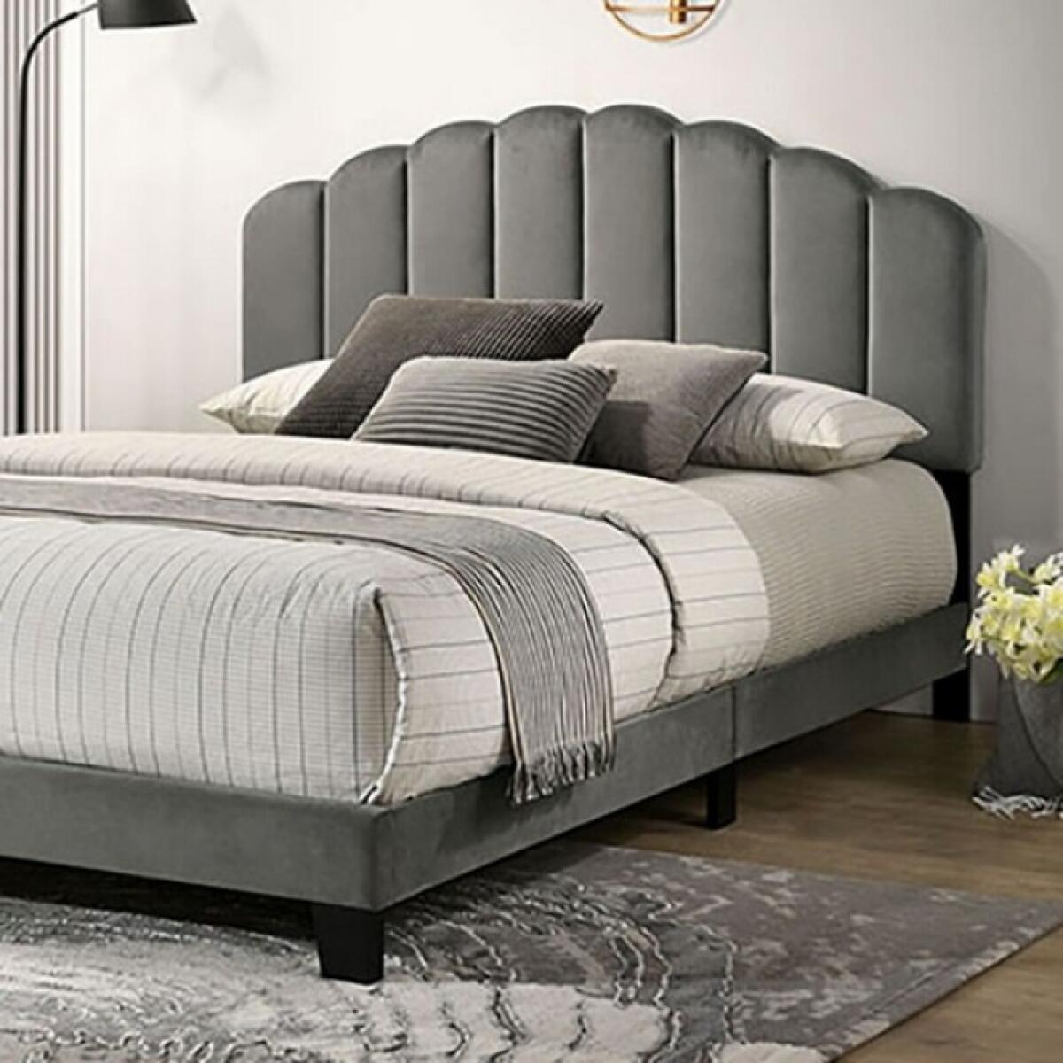 93f4d8667a56cfb2a07e9d6bc48fbdfd Christi Queen Bed - Image 1