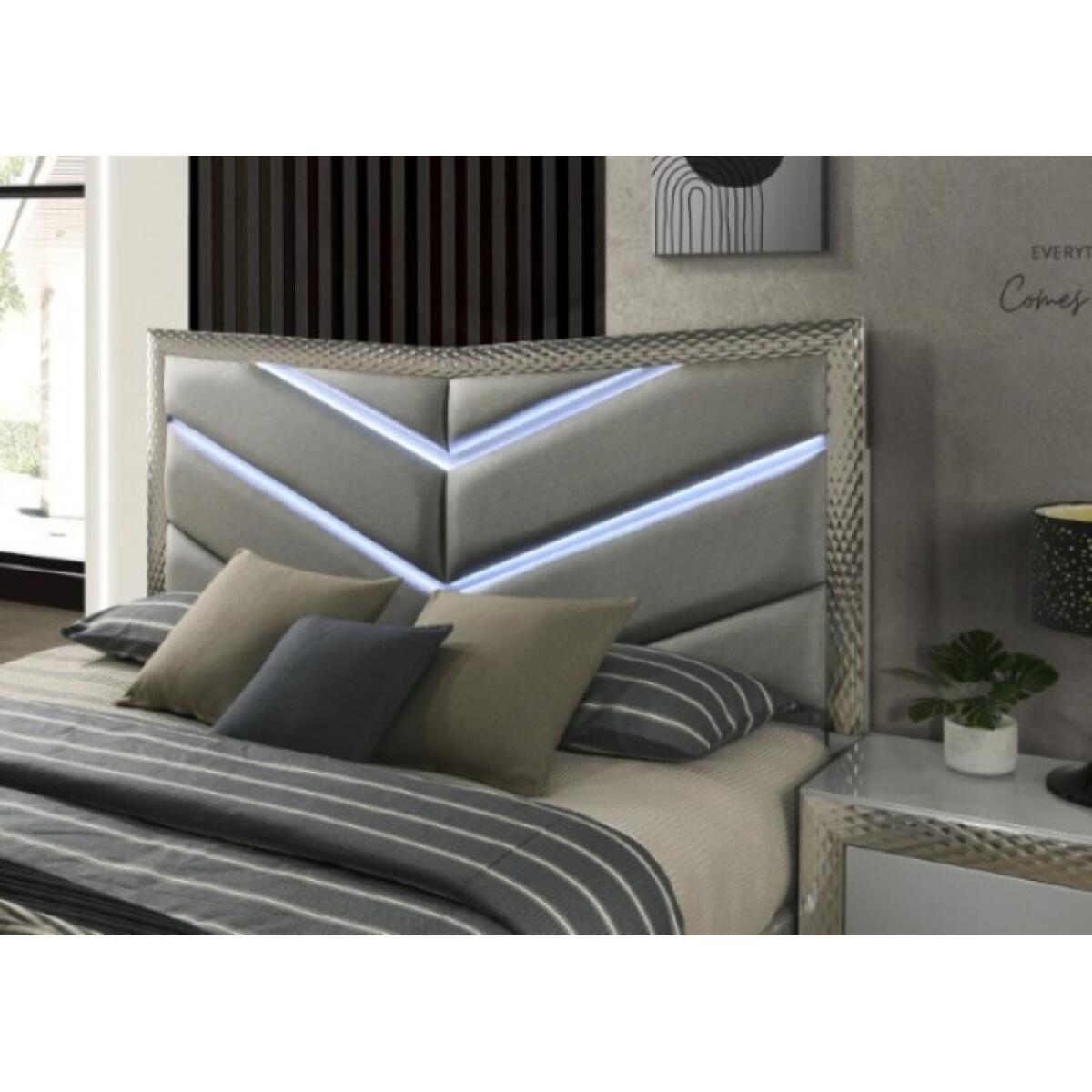 Ventnor 4 Pc Queen Bedroom Set - Image 5