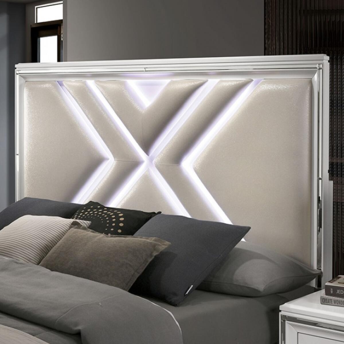 Emmeline 4 Pc Queen Bedroom Set - Image 5