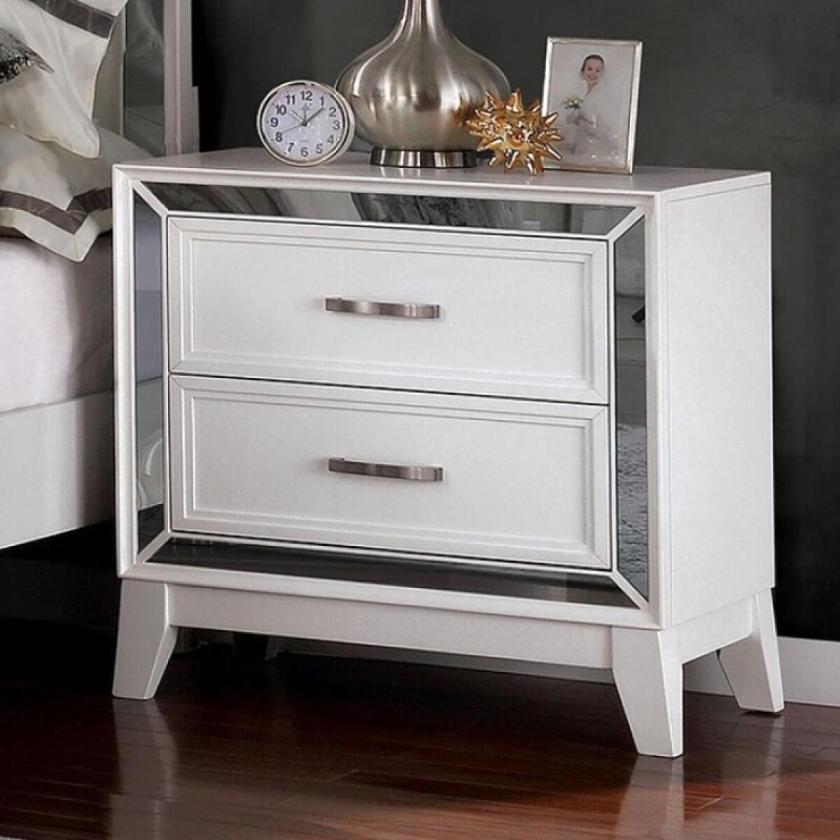 Lamego Night Stand - Image 2
