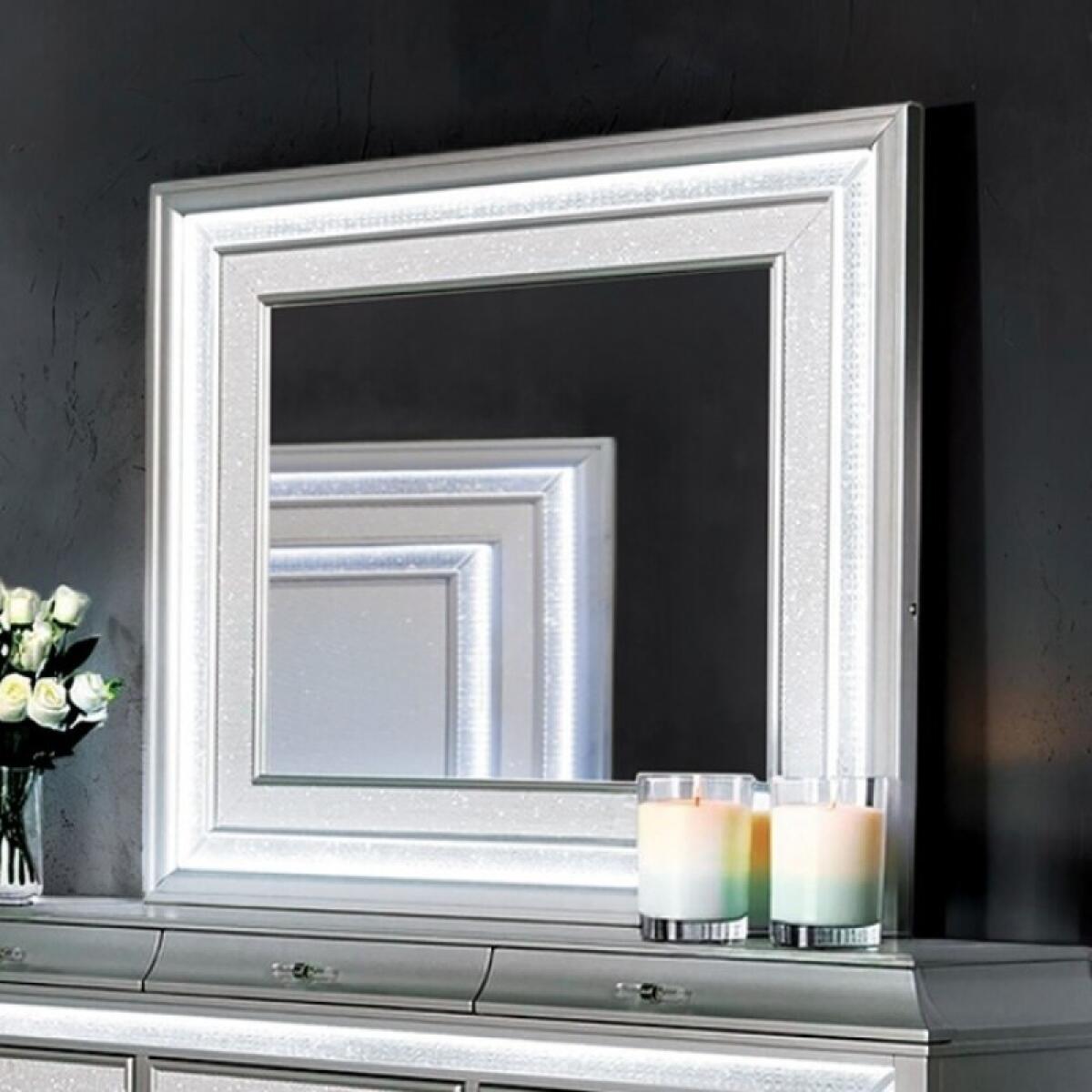 a2af830f2cf8c2994dee9ba460175e1e Galea Mirror - Image 1