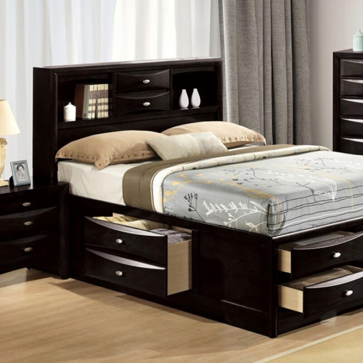 a63191f4ebbd87da2781d8b07e227e32 Zosimo 4 Pc Queen Bedroom Set - Image 1