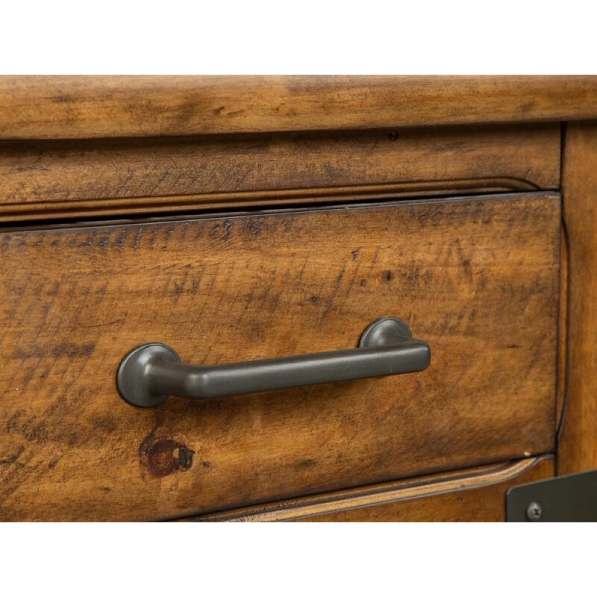 Chesterfield T4717-03 Rectangular End Table - Image 9