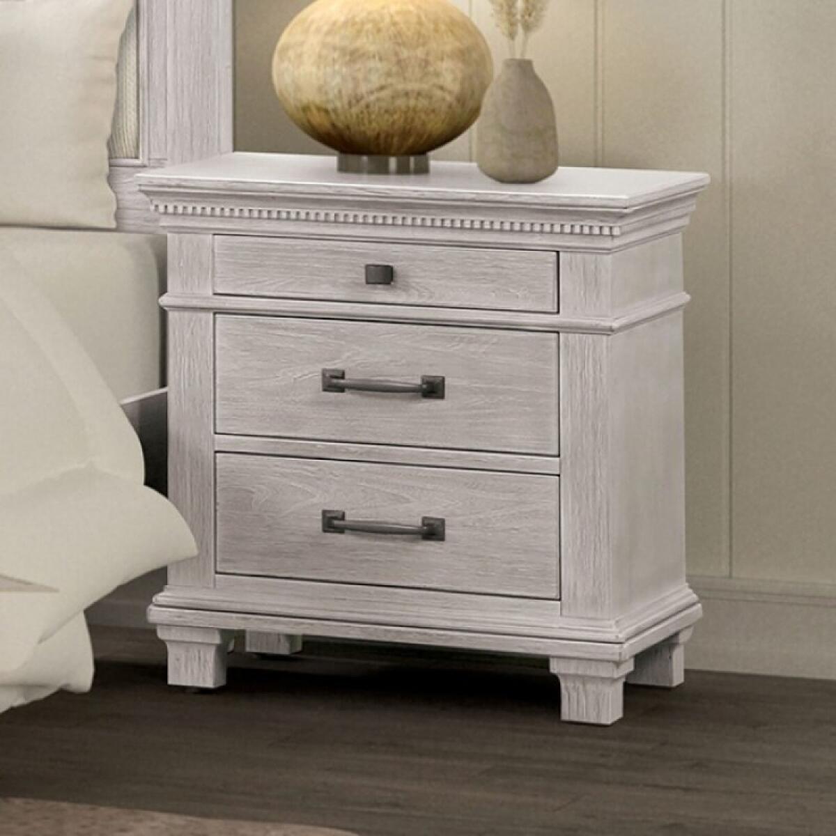 Swanley Nightstand - Image 2