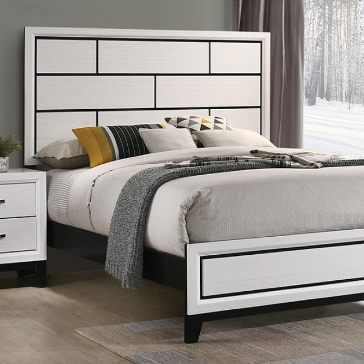 b20b339d0033ebd02d49dfd53cd957df Errico 4 Pc Queen Bedroom Set - Image 1