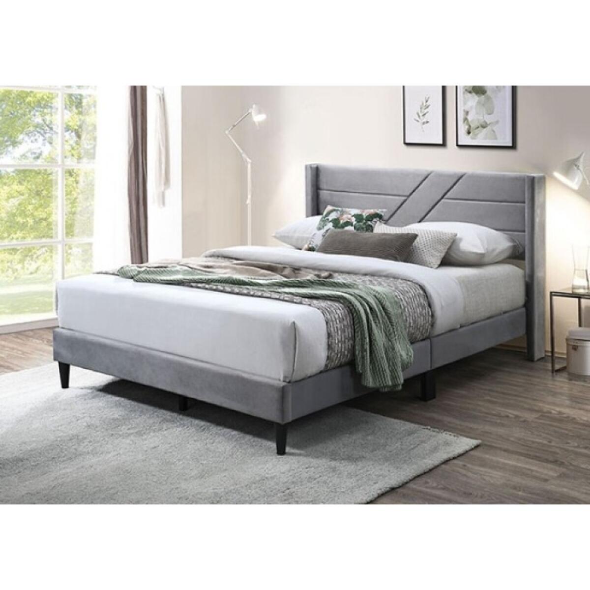 Karyn Queen Bed - Image 3