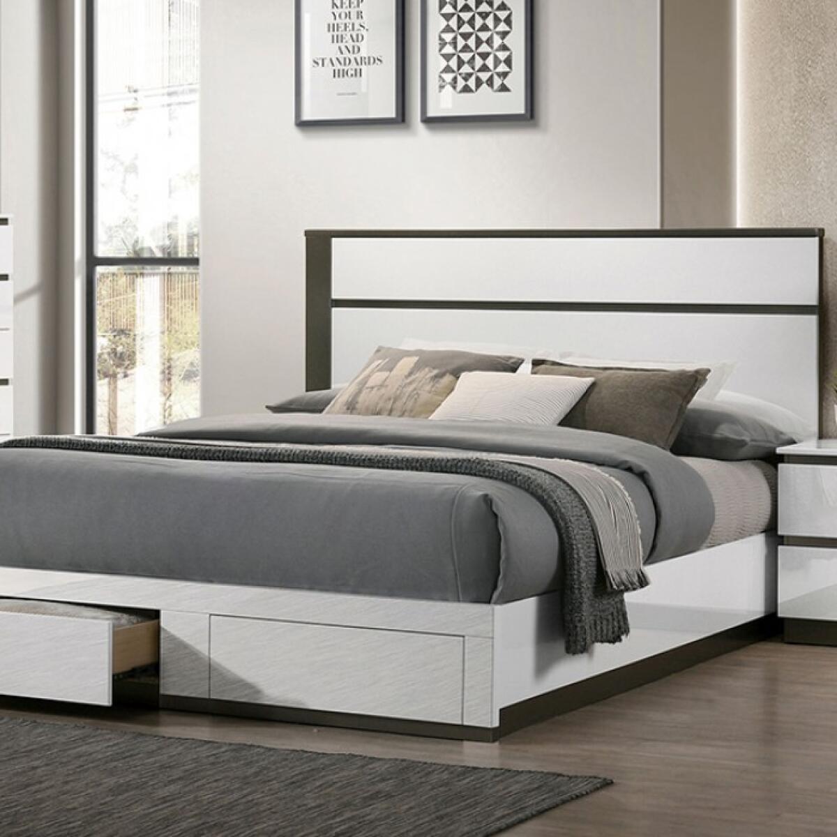 Birsfelden 5 Pc Queen Bedroom Set - Image 2