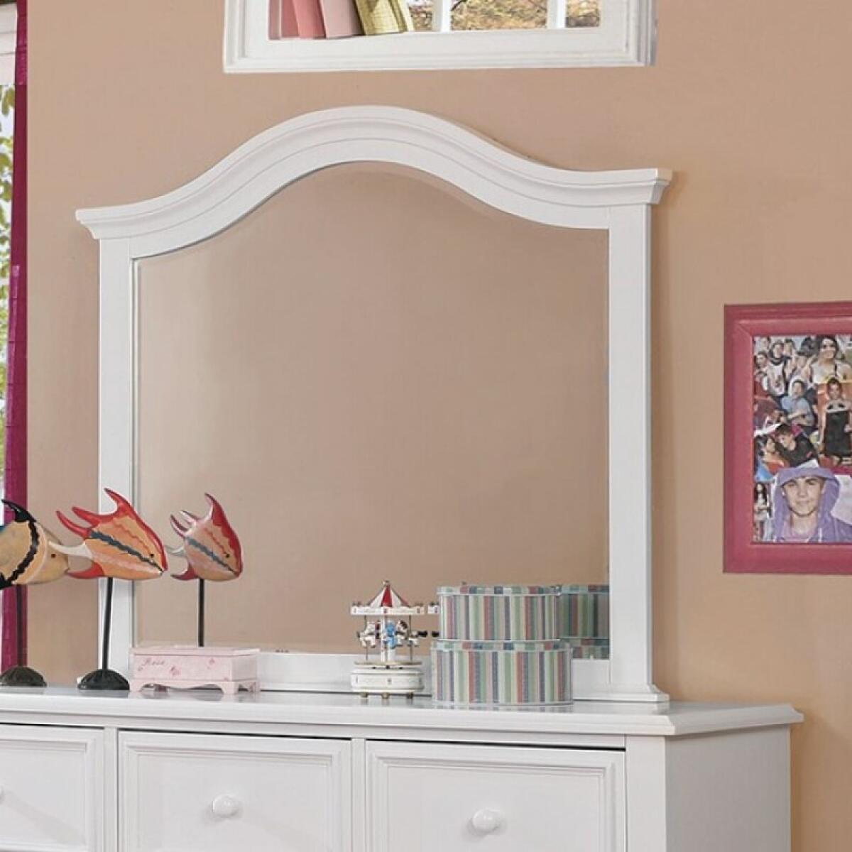 c4da30160d87067dc7f215c220410d83 Olivia Mirror - Image 1