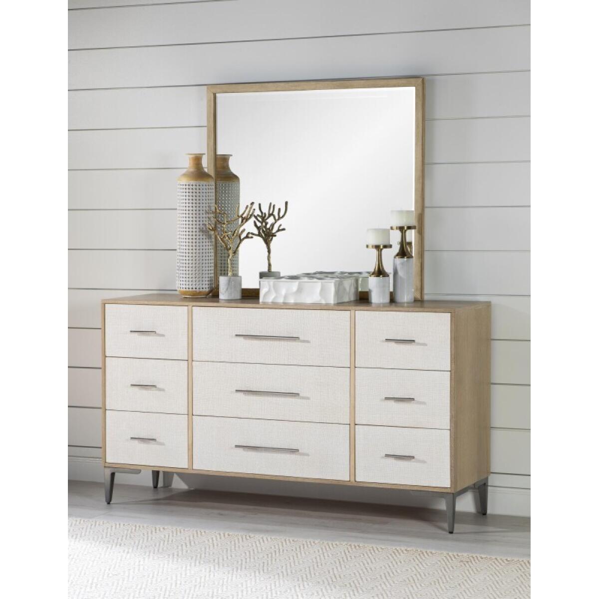 Dresser - Image 4