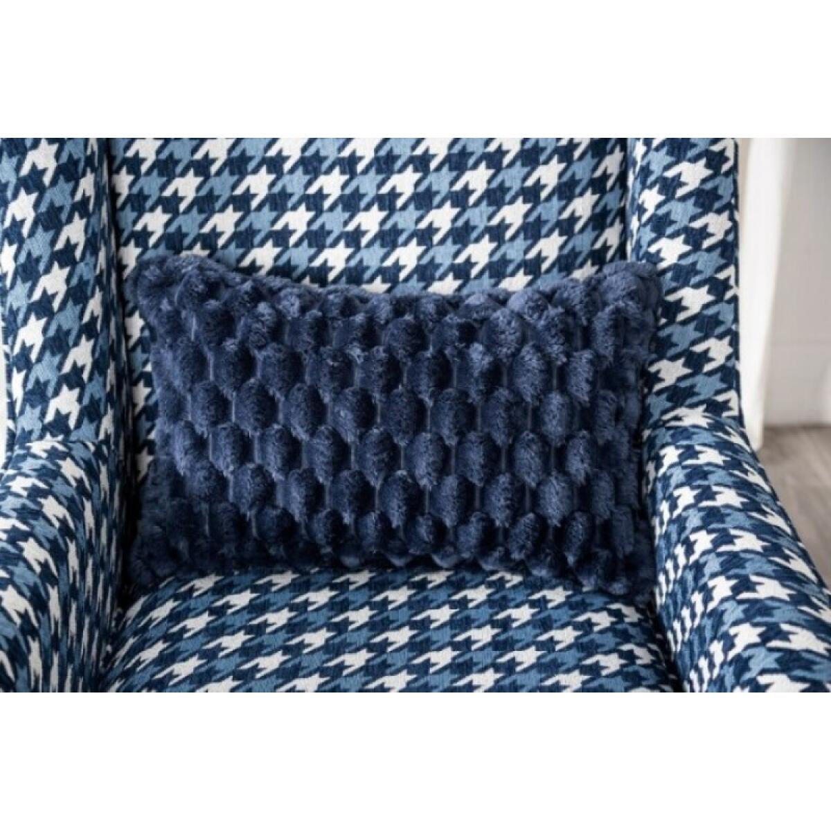 Colindale Accent Chair Chairs Blue 8