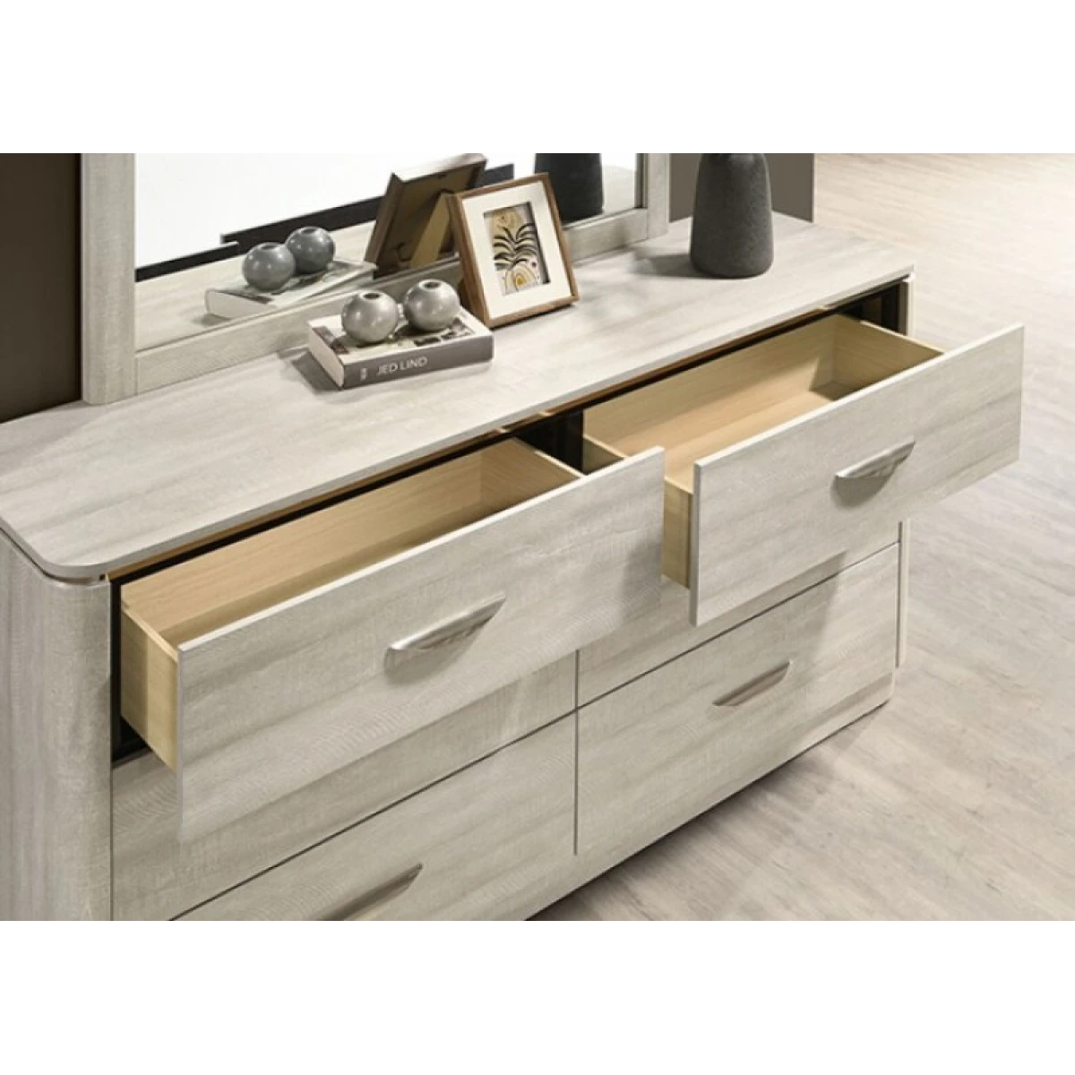 Farsund Dresser - Image 3