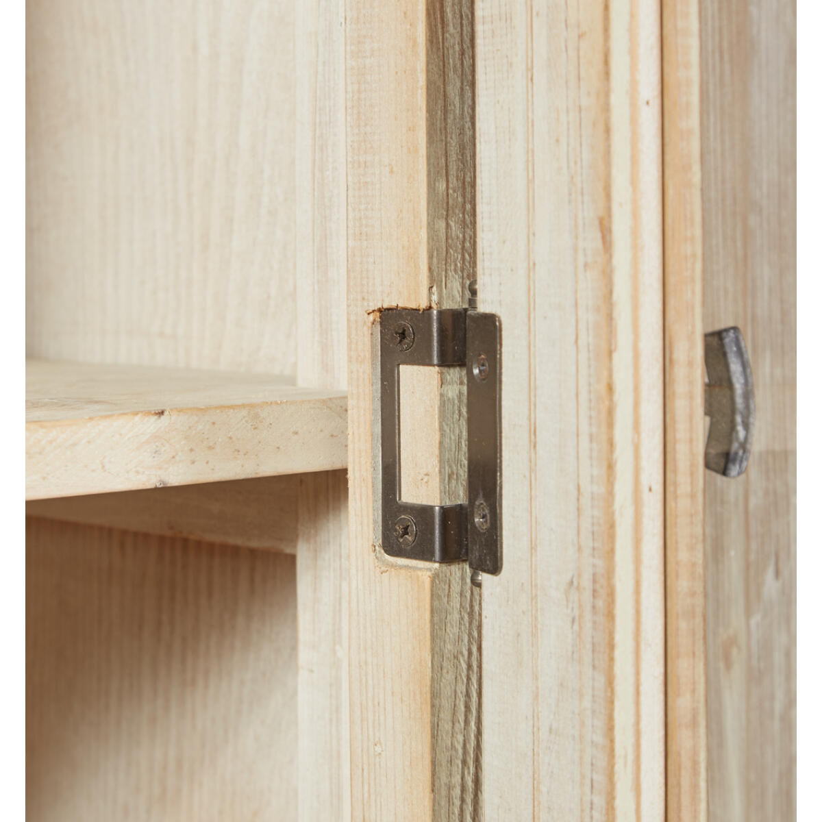 Wainscott Display Cabinet - Image 5