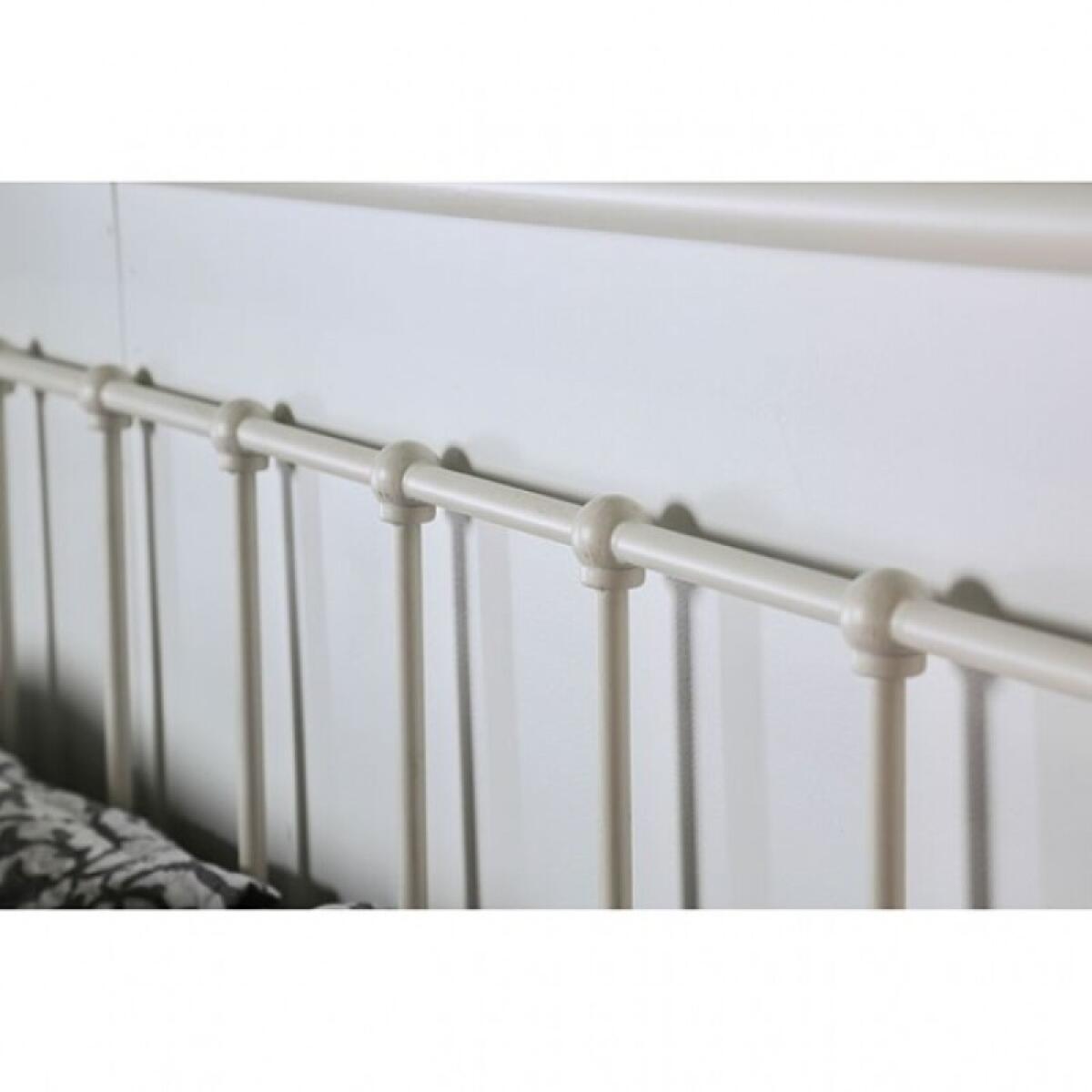 Iria Bed - Image 5
