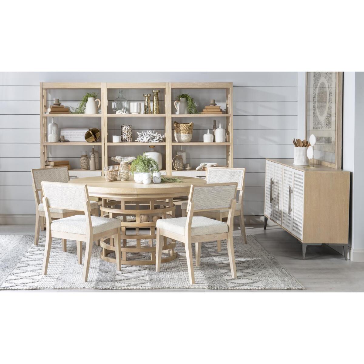 d32aeeec39aa19035c87acafee9e01c8 Round Table - Image 1