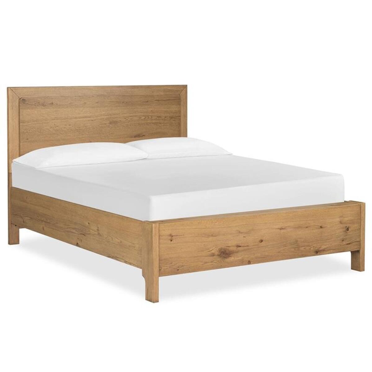 Davenport Complete Queen Panel Bed - Image 4