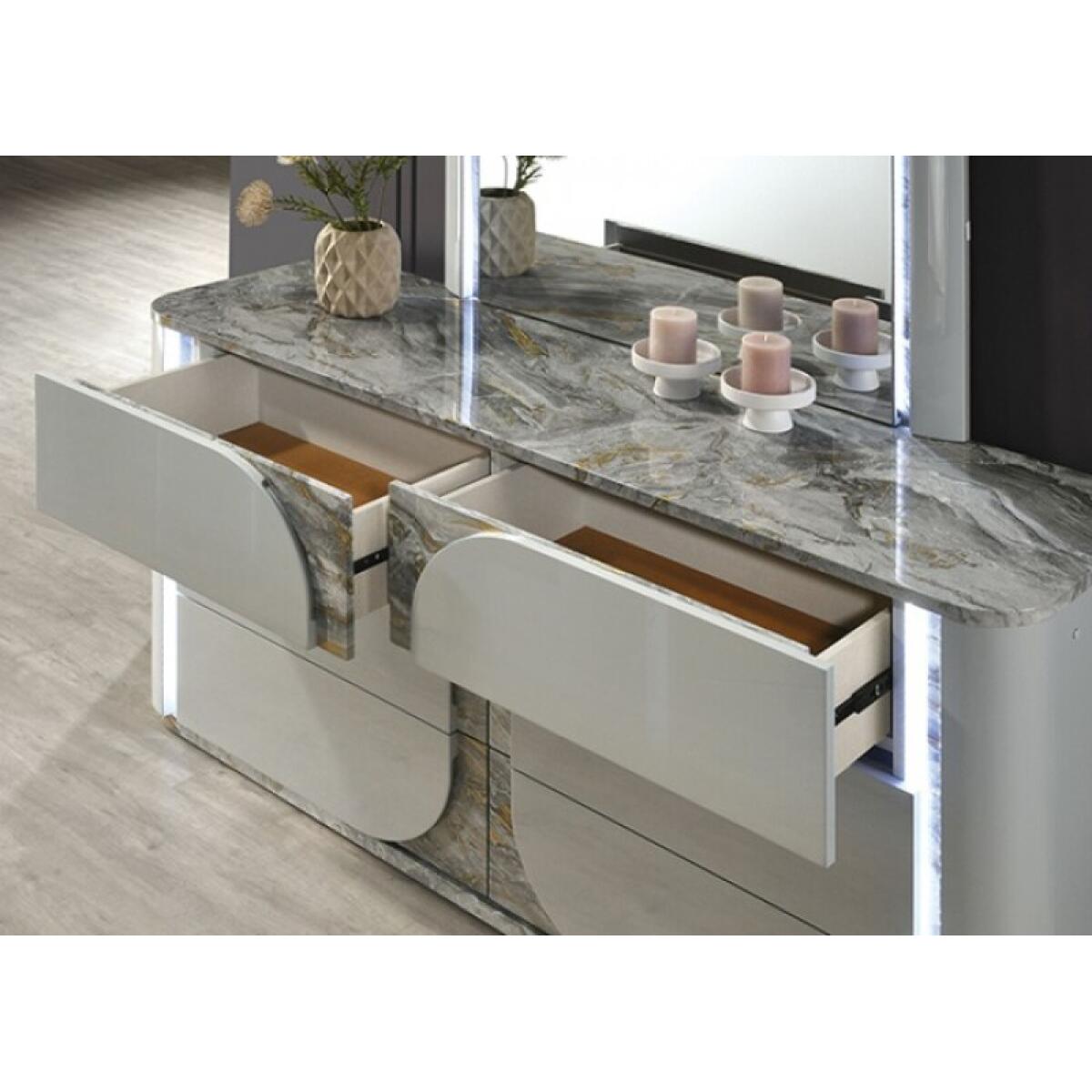 Cleburne Dresser - Image 4