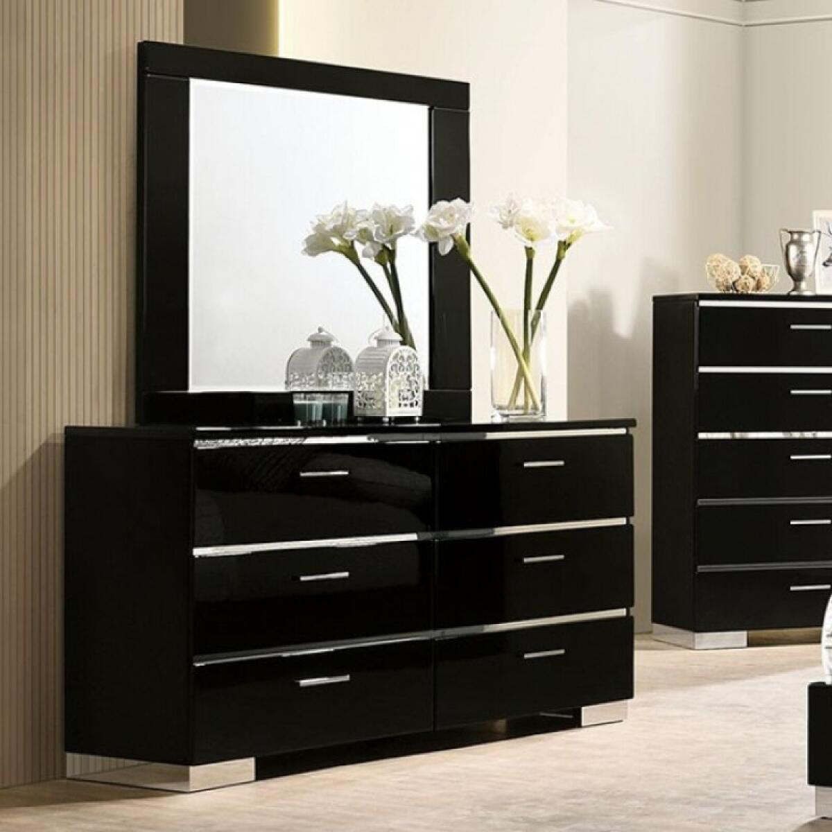 Carlie Dresser - Image 2