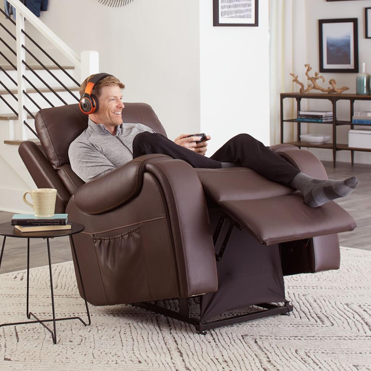 Uc671 5-zone Power Recliner Recliners Brown 8