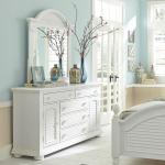 King Panel Bed, Dresser & Mirror - Image 3