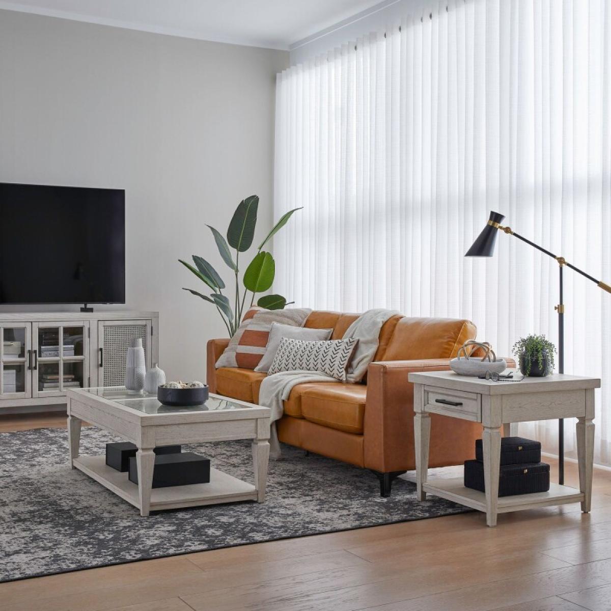 0d75d8bac645f3304c5cc5266bedcdd0 Caruso Heights 3 Piece Set - Image 1