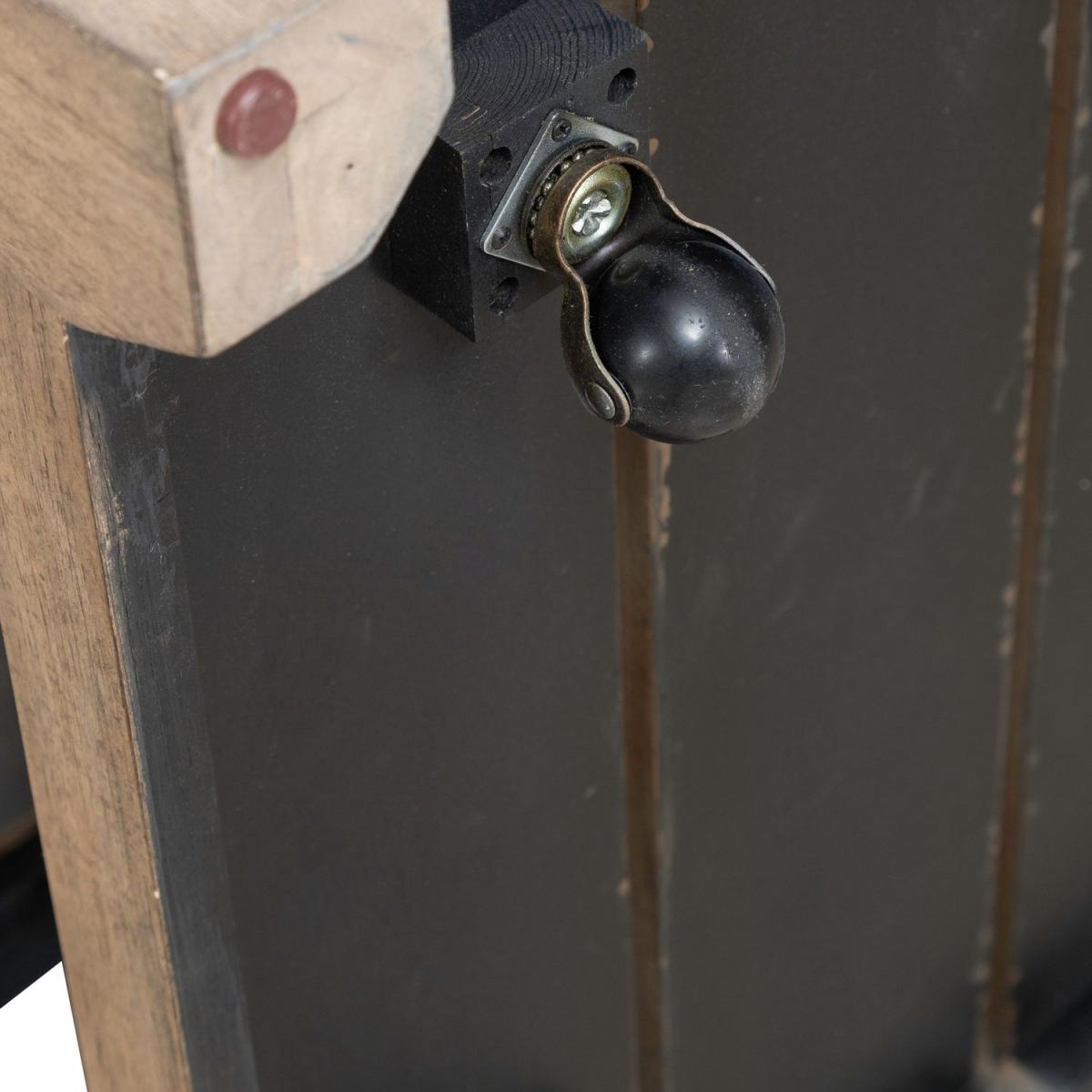 Millstone Cocktail Table - Image 9