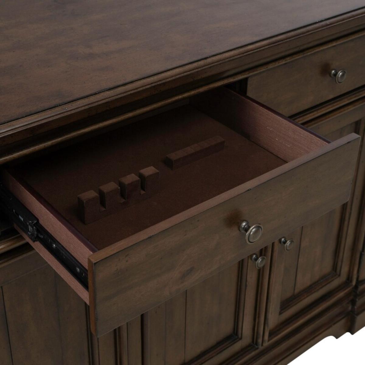 Arden Road Buffet - Image 10