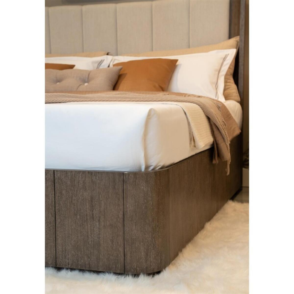 Sariel King Upholstered Bed - Image 3