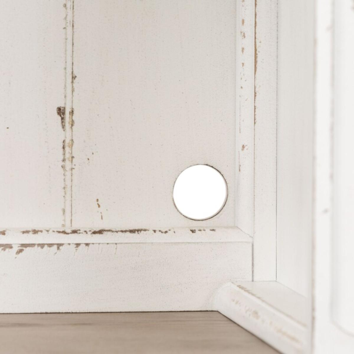 Right Pier - Image 8