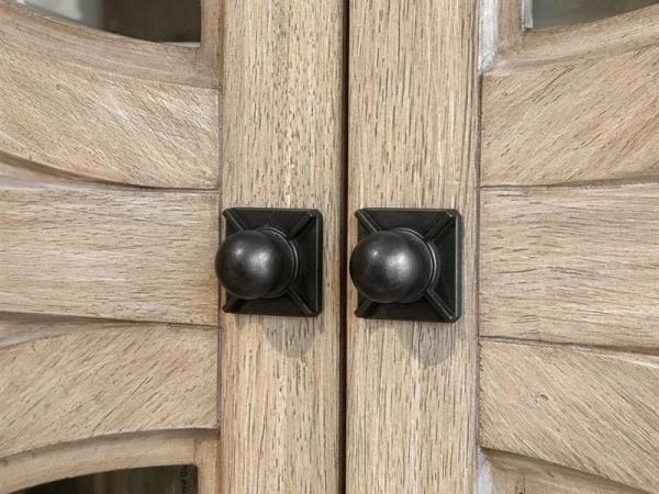 Coventry D6480-08 Display Cabinet - Image 10