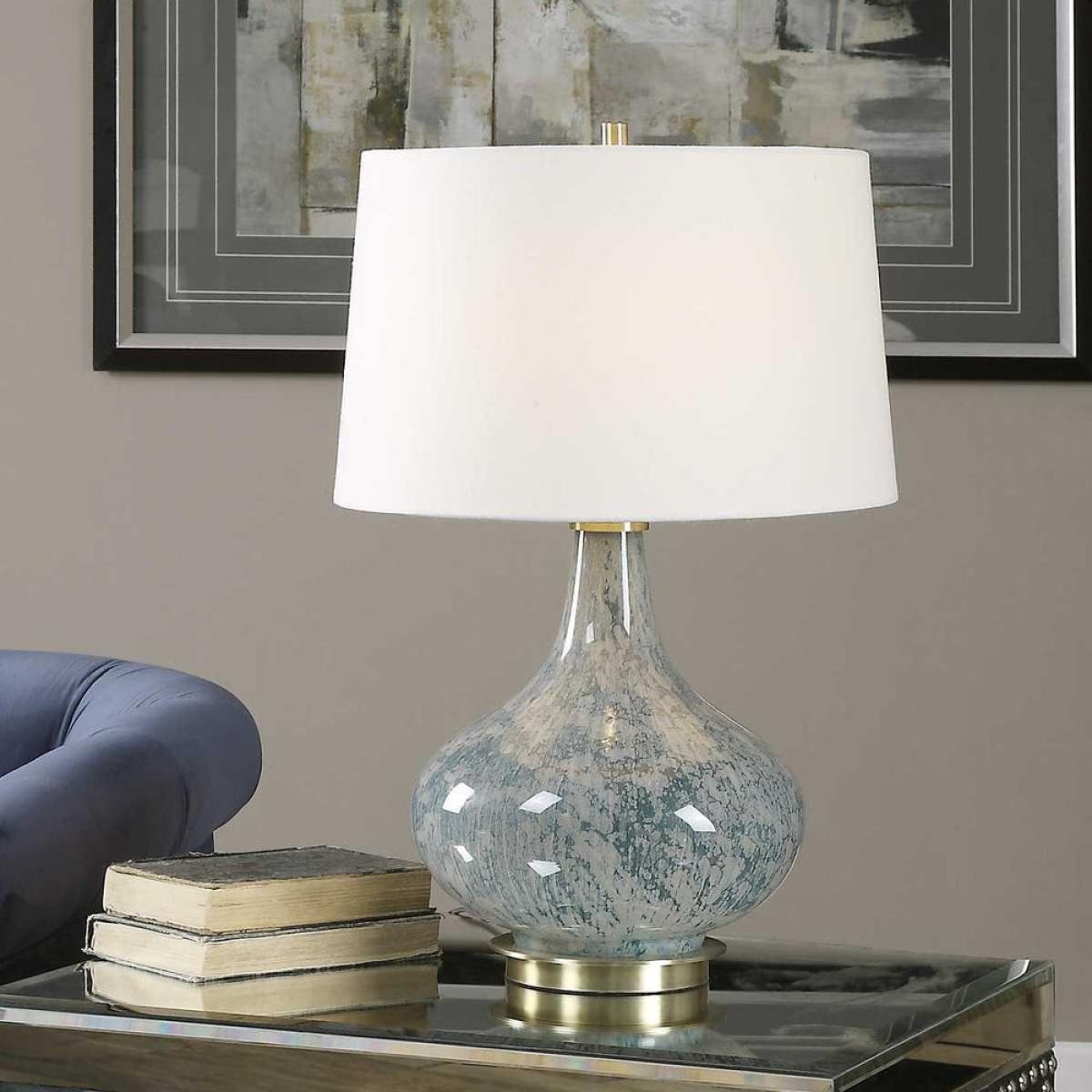 Celinda Table Lamp - Image 4