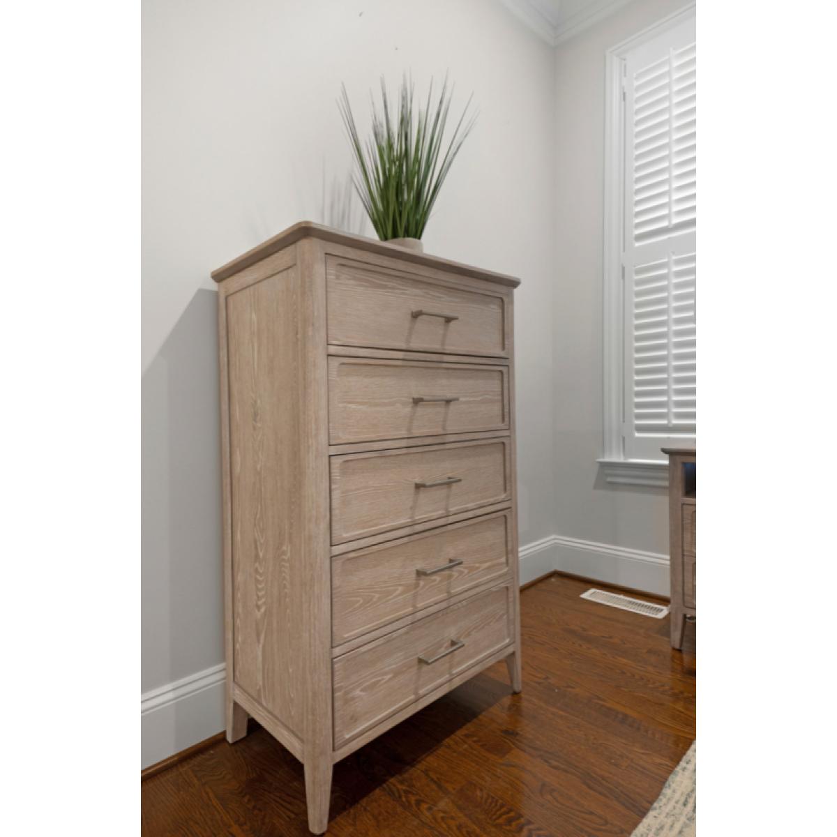 Cape May 5 Drawer Chest - Image 3