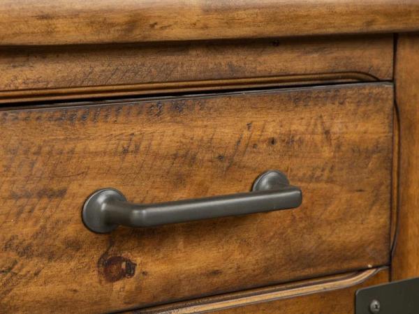 Chesterfield T4717-02 Small Rectangular End Table - Image 12