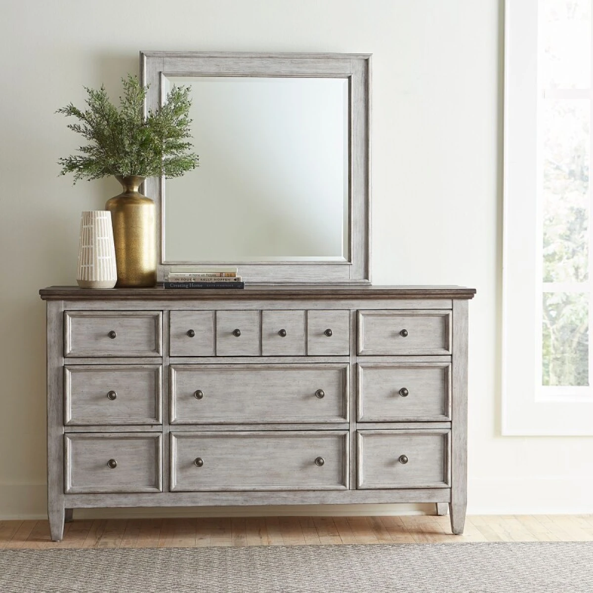 Heartland Queen Panel Bed, Dresser & Mirror - Image 3