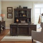 Paradise Valley 5 Piece Executive Set