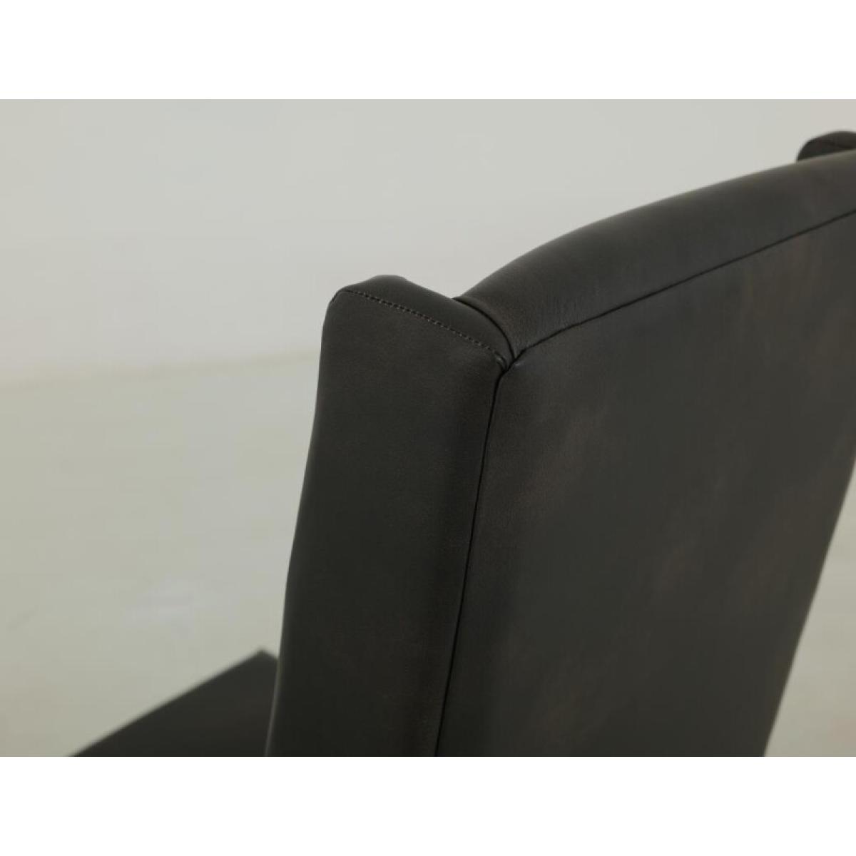 Chair with a high backrest - Riverwood - Image 10