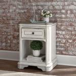 Magnolia Manor 1 Drawer Night Stand