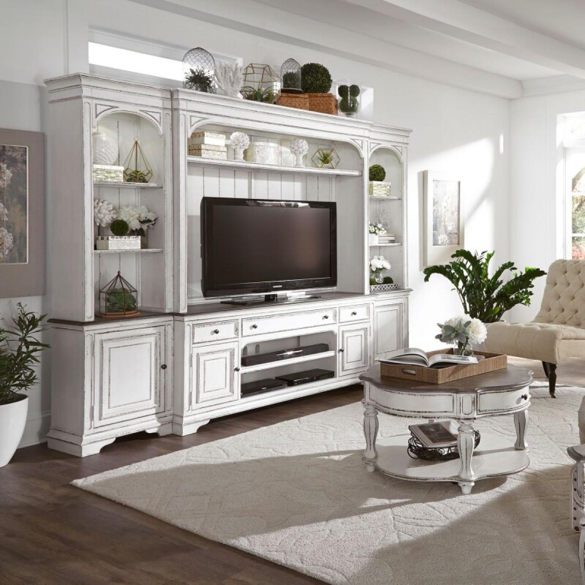 Magnolia Manor Entertainment Center with Piers - Image 2