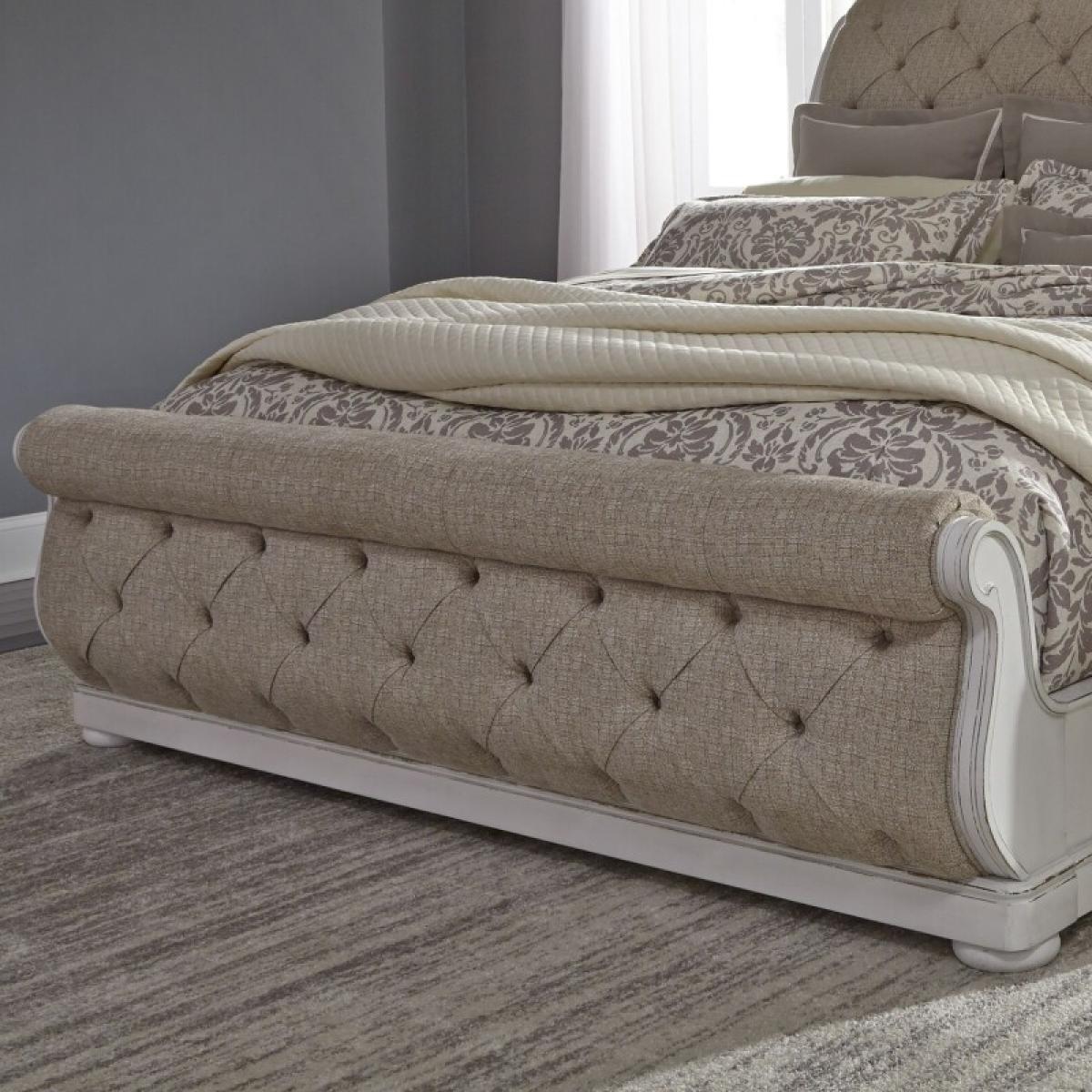 Abbey Park King California Sleigh Bed - Image 7